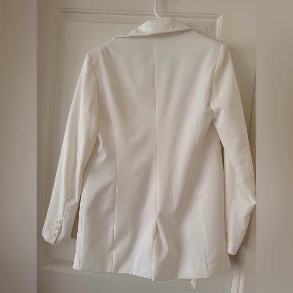 White Blazer - Picture 5 of 5